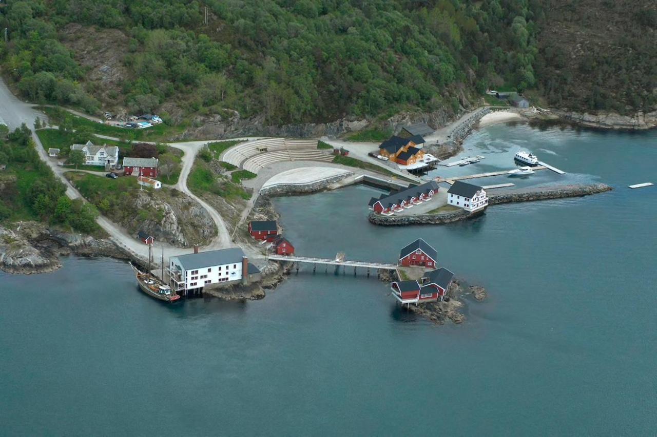 Vikaneset Havhotell Kristiansund Exterior foto